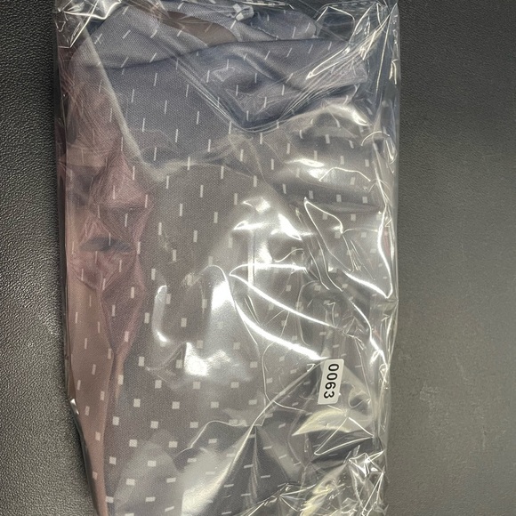 Nike Dri-FIT Gray Performance Shorts - Picture 5 of 5